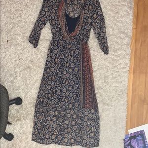 Maxi dress with patterns